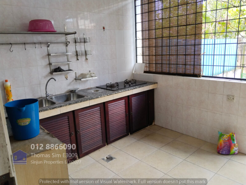 Double Storey Intermediate Terrace House Stapok Selatan Kuching for SALE