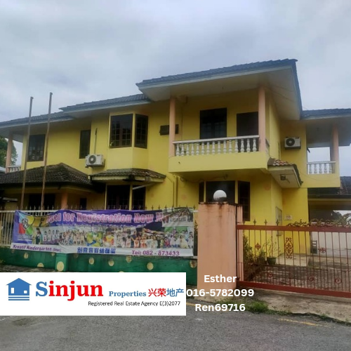 FOR SALE Double Storey Detached House at Jalan Serian Town Kuching