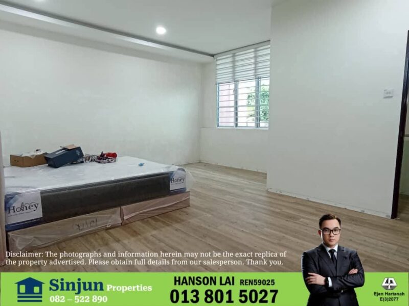 1 1/2 Storey Semi Detached House @ Taman Vision Land Jalan Batu Kawa - Bau, Kuching FOR SALE