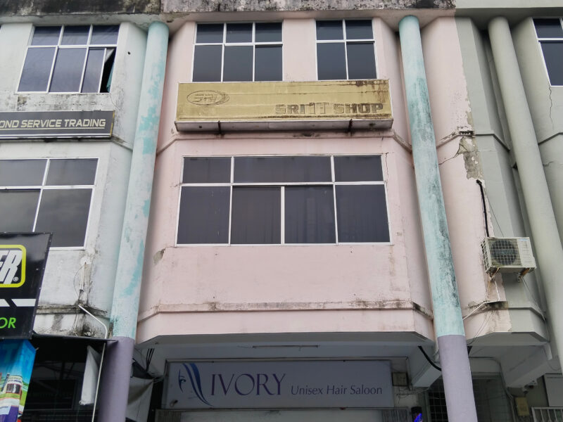 3-Storey Shop Gold Jade Road Off Jalan Green Kuching for SALE