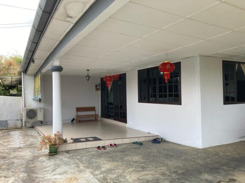 Jalan Kepayang, Poh Kwong Park Kuching Double Storey Semi-Detached House