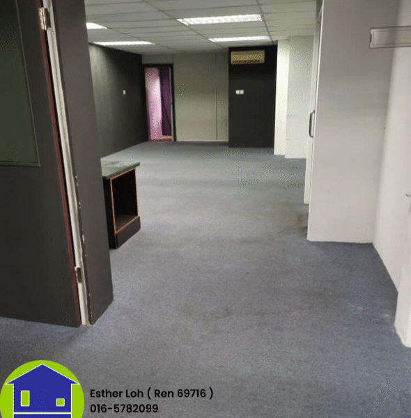 FOR SALE MJC Commercial Strata Shop LEVEL 2 jalan Batu kawah New Township kuching