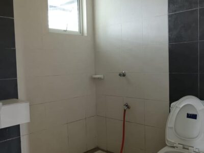 Riveria Bay Apartment Corner unit FOR SALE