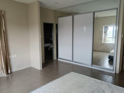 Riveria Bay Apartment Corner unit FOR SALE