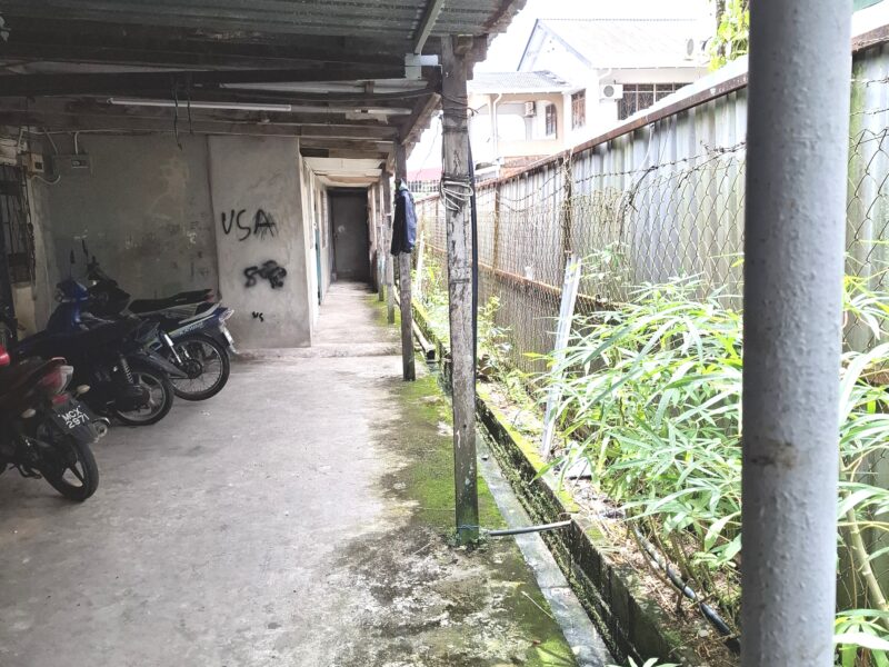 Detached Double Storey house at Jln Emerald, Green Road, Kuching