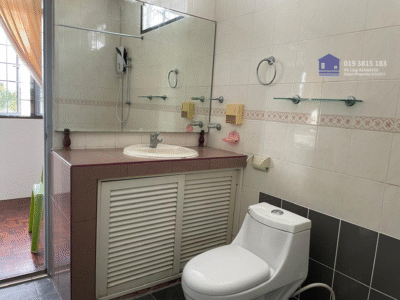 2-Storey Corner Terrace House at Everbright Estate, Kuching FOR RENT