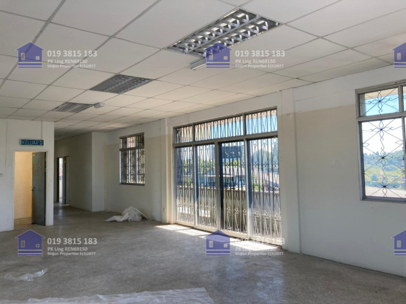 Retail Space at Jalan Tun Datuk Patinggi Haji Abdul Rahman Yakub, Matang, Kuching For Rent