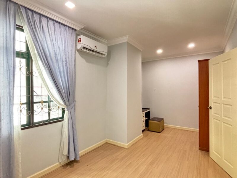 Riverine Emerald Resort Condominium