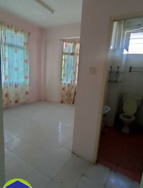 FOR RENT Country hill apartment Level 3 jalan Stephen Yong kuching