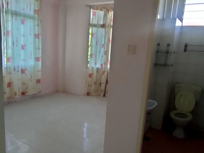 COUNTRY HILL APARTMENT FOR RENT Country Hill Apartment level 3 jalan Stephen Yong kuching
