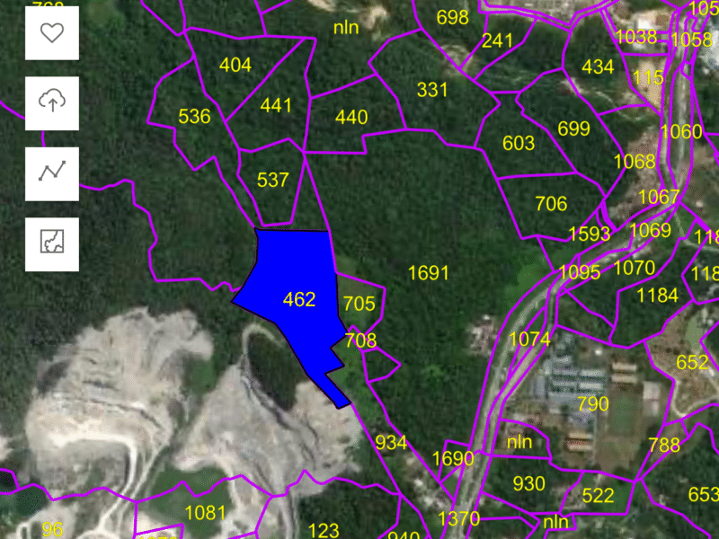 Kladi Paku Bau opposite SMK Paku 12.74 acres vacant agriculture land