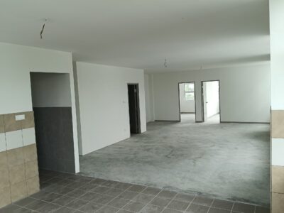 5 storey shop Corners with Lift Hospital Umum Sarawak for RENT