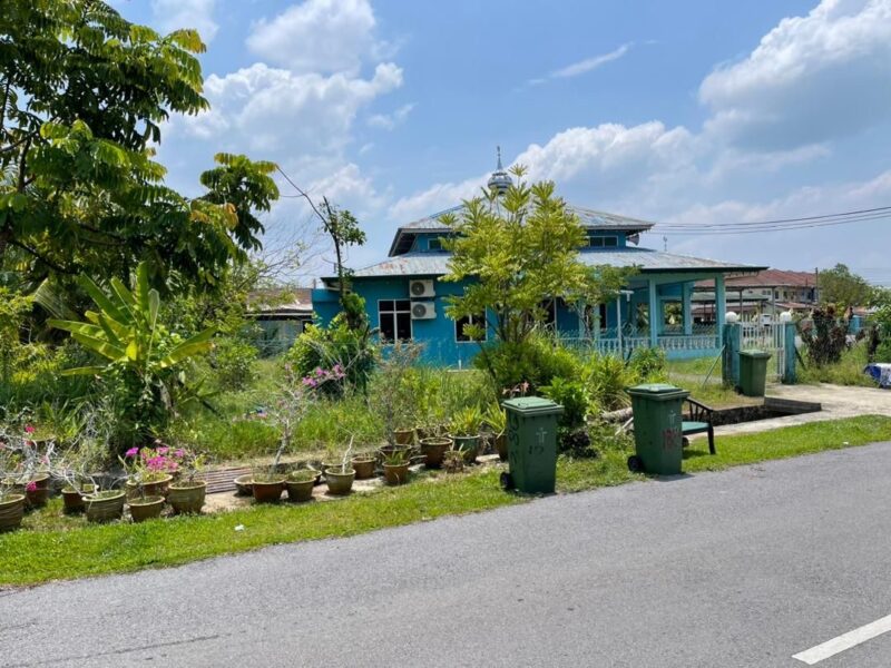 Lorong RPR 28A5 Batu Kawa two adjoining vacant residential detached lots.