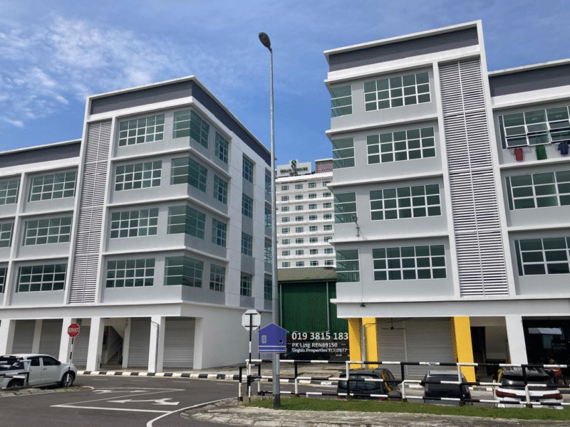 24 Units of New Shophouses next to Sarawak General Hospital, Kuching For Rent – Commercial Unit From RM2,500 per month