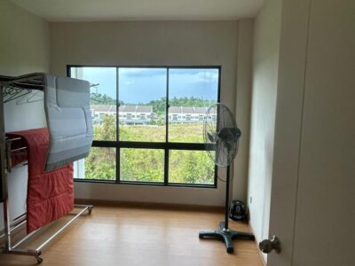 FOR SALE Moyan Link Townhouse (upper unit) jalan batu kawa Matang kuching