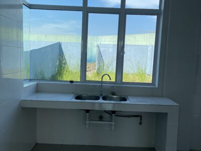 Kitang Heights two storey intermediate terrace house with sub-basement.