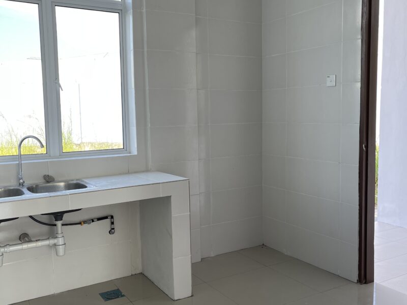 Kitang Heights two storey intermediate terrace house with sub-basement.