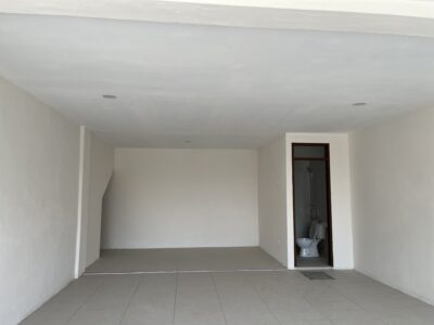 Kitang Heights two storey intermediate terrace house with sub-basement.
