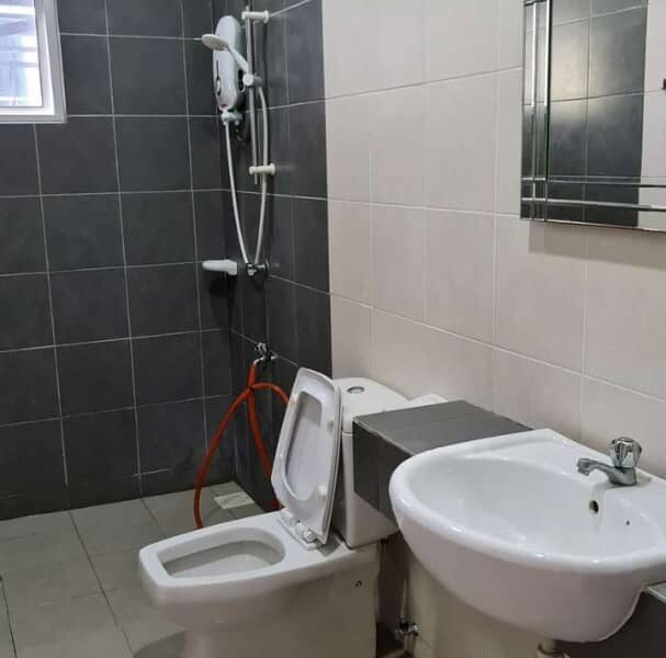 1st Floor Riveria Bay Apartment @ Kuching - Samarahan Highway for Sale