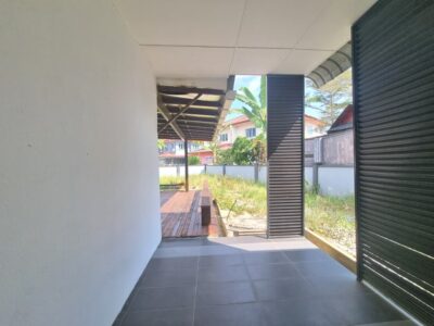 Double Storey Semi Detached House at Taman Riveria for Sale