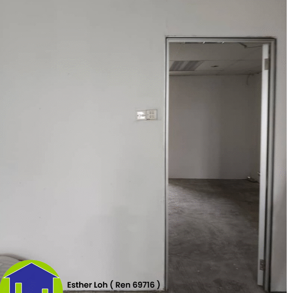 FOR RENT First Floor Shoplot @ gold jade jalan green kuching