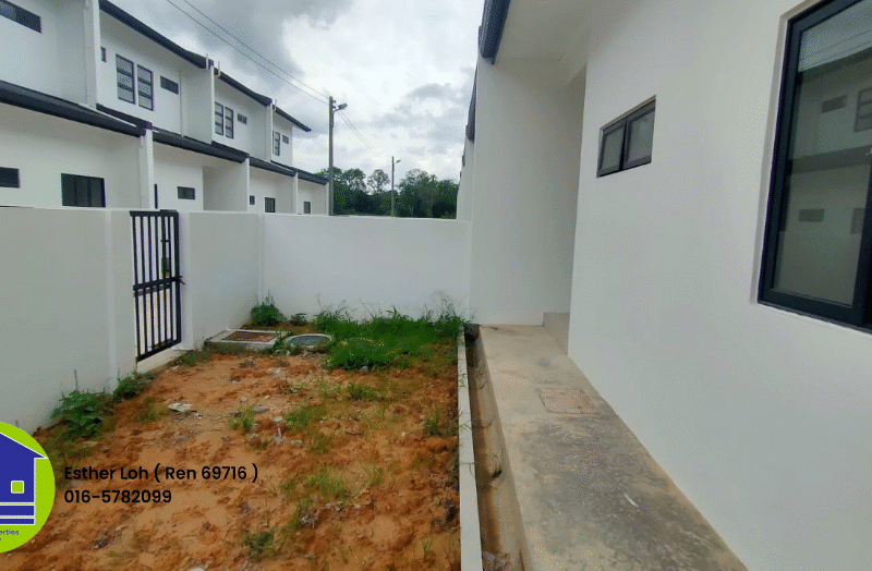 FOR SALE CORNER DOUBLE STOREY Terraced House BoxPark jalan sejijak Malihah jaya Matang