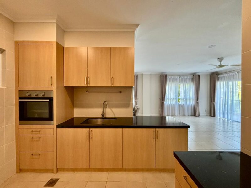 Riveria Bay 1st Floor Large Corner Unit for Sale