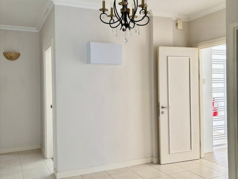Riveria Bay 1st Floor Large Corner Unit for Sale