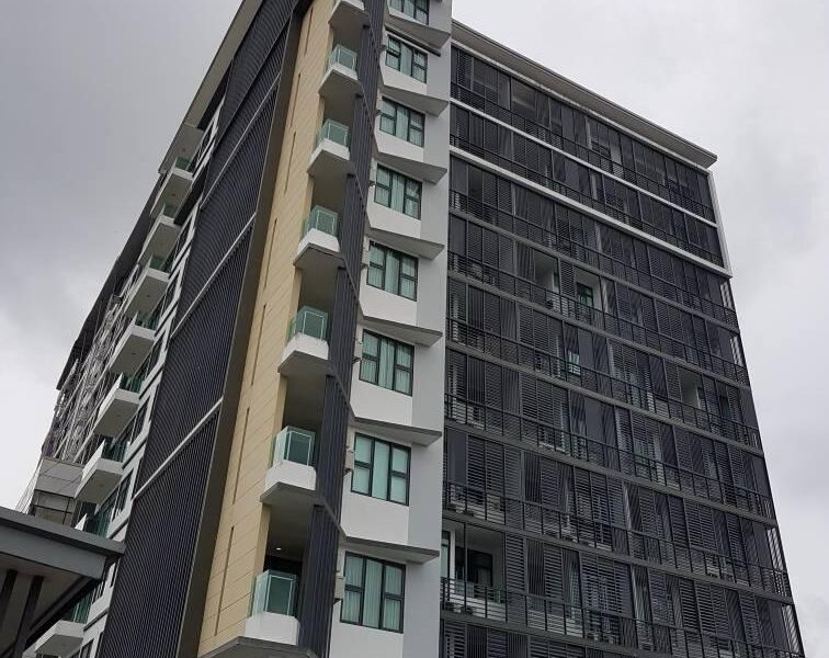 FOR RENT Uplands Service Suites Apartment Near swinburne kuching