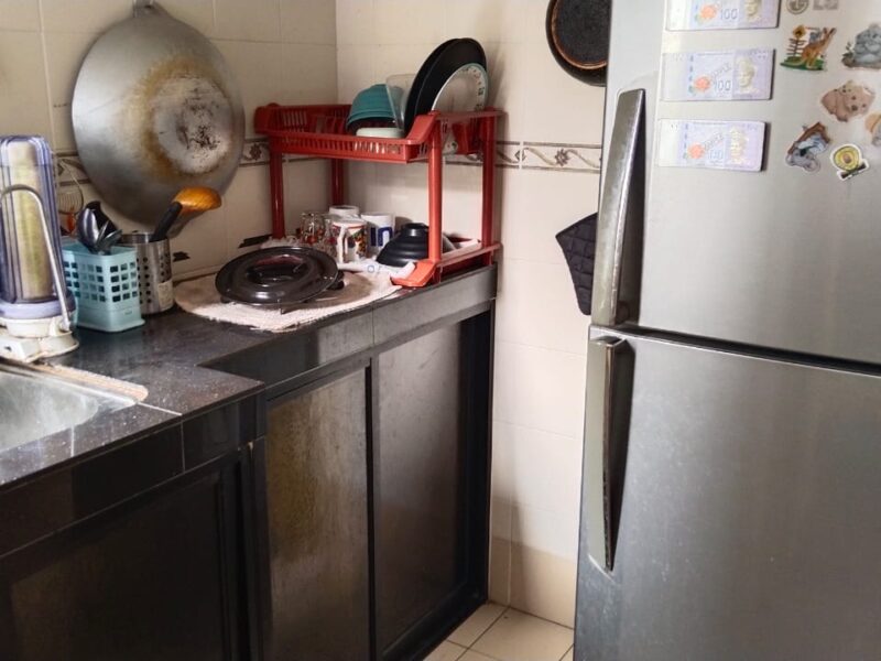Well furnished walk-up apartment at Courtyard Sanctuary MJC Batu Kawah New Township (2nd floor) for RENT