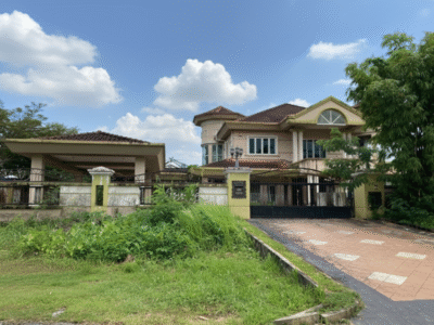 Double Storey Detached House at Sunny Hill Garden, Jalan Batu Kawa, Kuching For Sale