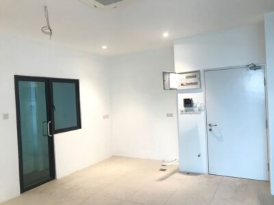 Duplex Penthouse Apartment at De Lofts Residences For Sale