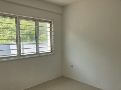 Single Storey Semi-Detached House at Jalan Landeh, 10th Mile Kota Padawan For Sale