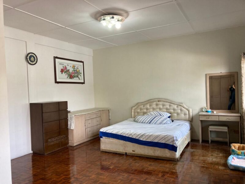 Double Storey Semi-Detached House at Pelita Heights, BDC Kuching For Sale