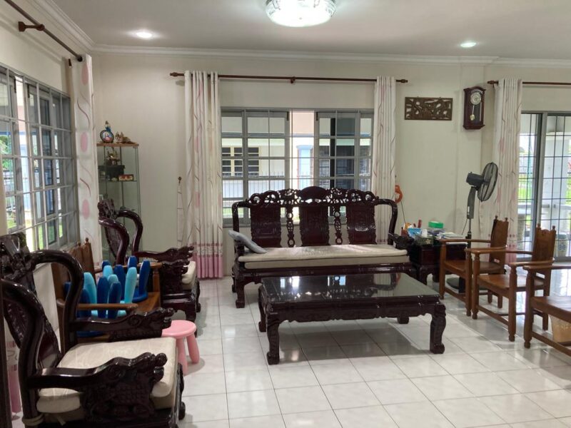 Double Storey Semi-Detached House at Pelita Heights, BDC Kuching For Sale