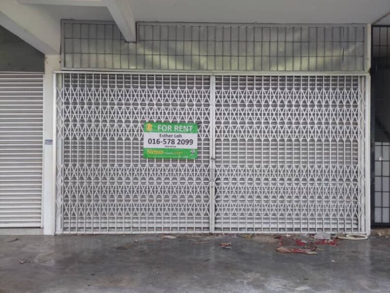 Whole block FOR RENT Samariang bandar baru 3 storey shoplot petrajaya kuching