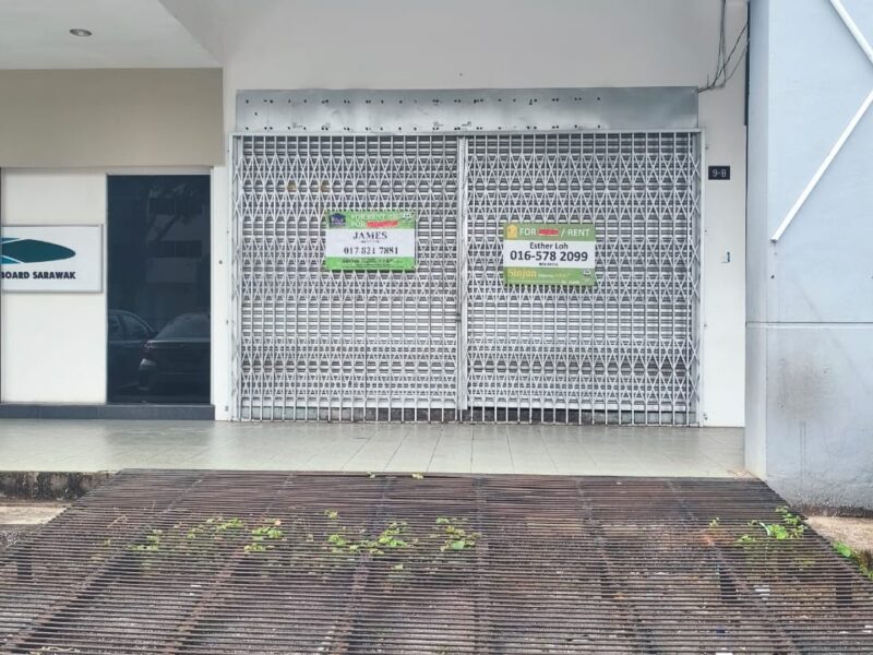 FOR RENT Ground Floor intermediate Shophouse jalan baruddin kuching
