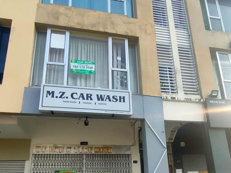 FOR RENT Ground Floor intermediate Shophouse jalan baruddin kuching