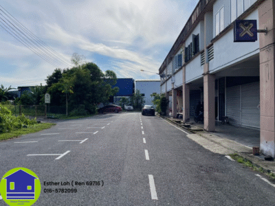 FOR RENT SHOP HOUSE Level 2 jalan Stakan 7th Mile muara tuang kota samarahan