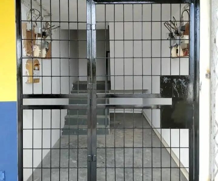 FOR SALE MOYAN 3 Storey Shoplot jalan batu kawa Matang kuching