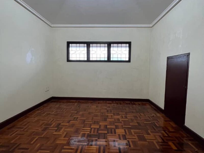 FOR SALE: Semi-Detached House Asking Price: RM 1,300,000 (Negotiable) | Tabuan Jaya, Kuching