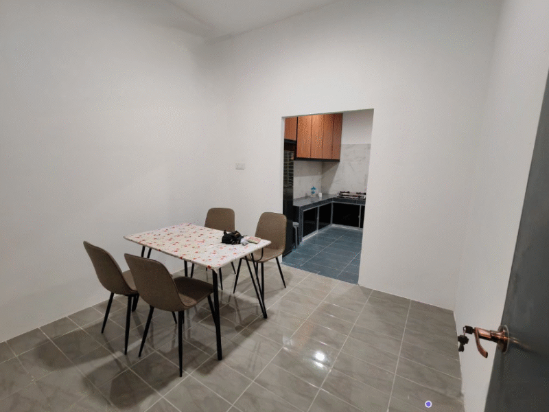 Single Storey Intermediate Terraced House at Stakan Mewah, 7th Mile Jalan Stakan, Kuching For Rent