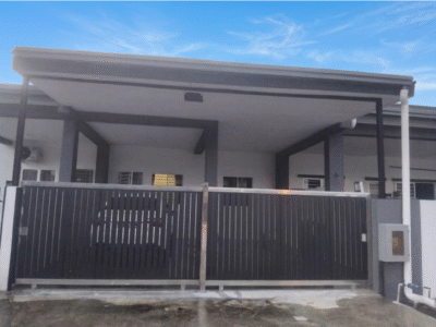 Single Storey Intermediate Terraced House at Stakan Mewah, 7th Mile Jalan Stakan, Kuching For Rent