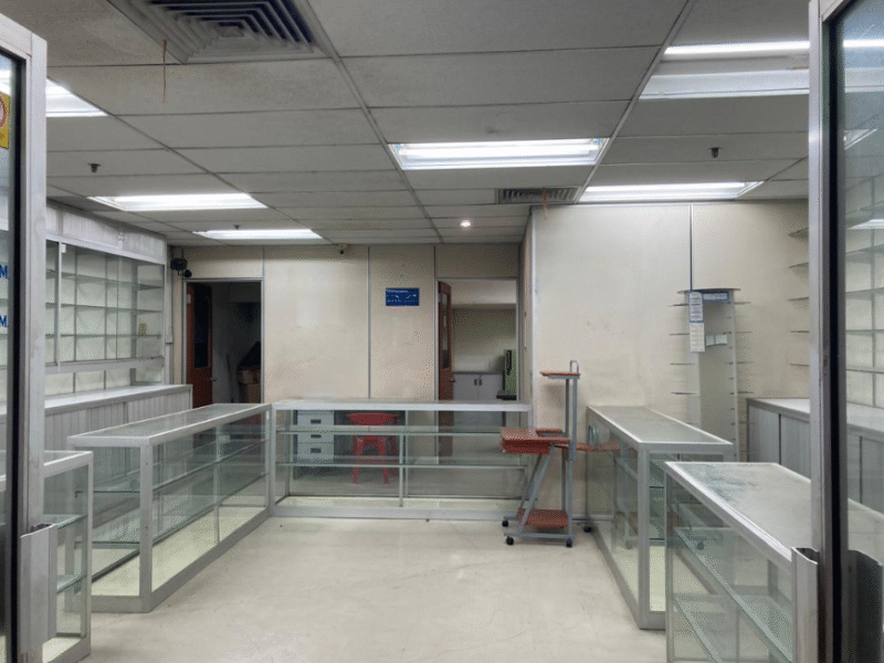 Shoplot at Wisma Saberkas, Jalan Tun Abang Haji Openg, Kuching For Rent