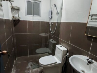 Single Storey Intermediate Terraced House at Stakan Mewah, 7th Mile Jalan Stakan, Kuching For Rent