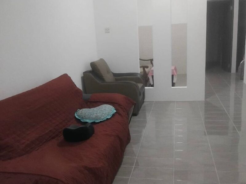 Single Storey Intermediate Terraced House at Stakan Mewah, 7th Mile Jalan Stakan, Kuching For Rent