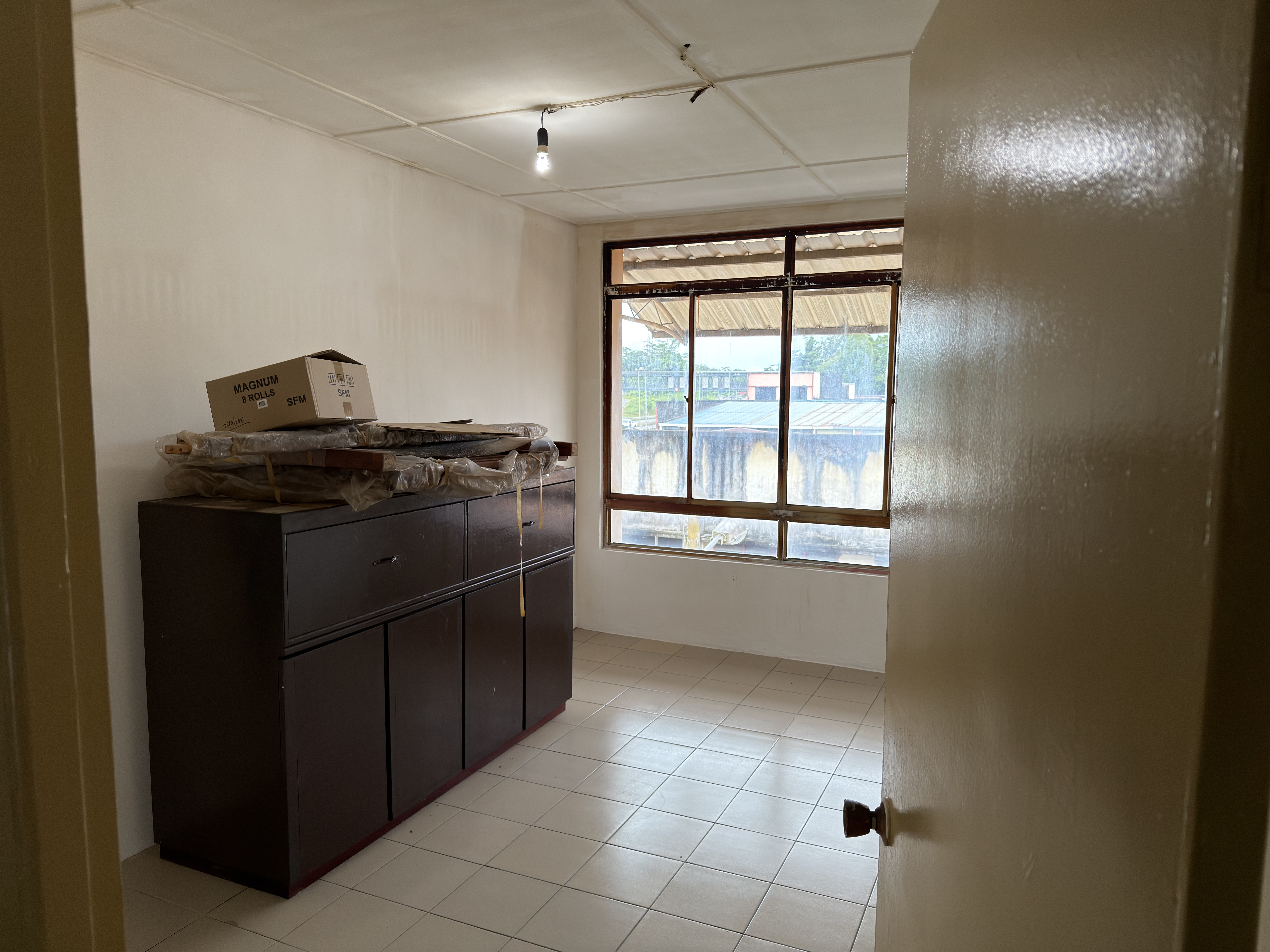 Shoplot For Rent @ Kota Padawan (1st & 2nd Floor/Both/Separate)