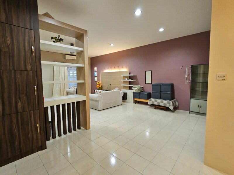 FOR SALE Taman Apt Terraced House Jalan Muara tuang kota Samarahan