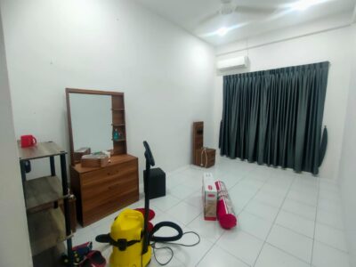 FOR RENT Desa wira Single Storey Terraced House MJC Jalan Batu kawa kuching