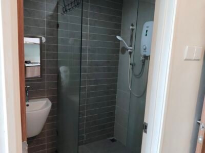 LD Legenda KOZI SQUARE Hosp Umum Sarawak Level 3A Unit Near Lift for RENT